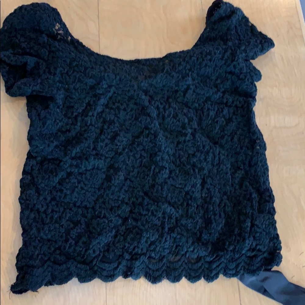 Pins & needles black Lacey short sleeve top